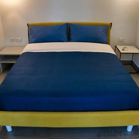 Werooms 4* Salerno